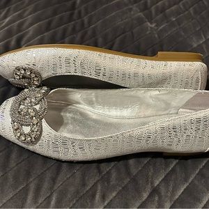 Antonio Melani Silver Flats